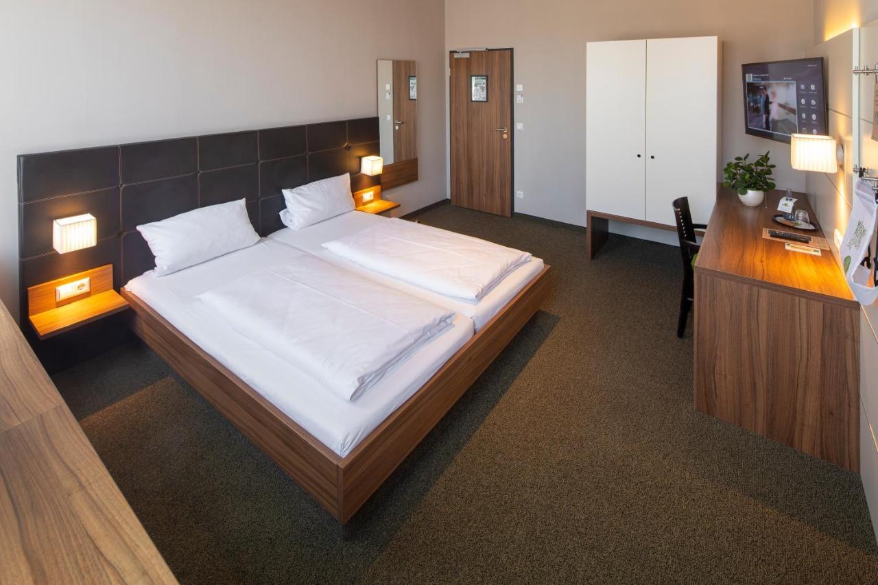 Joesepp'S Hotel Am Schweizerberg 메밍겐 외부 사진